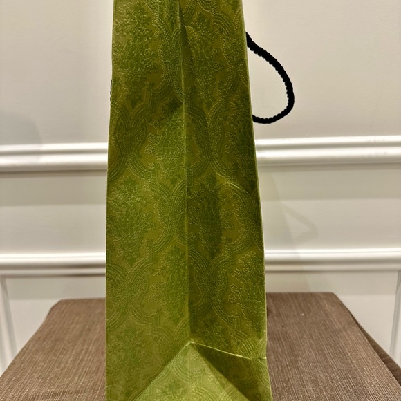 Authentic GUCCI gift box and matching gift bag - Picture 6 of 8